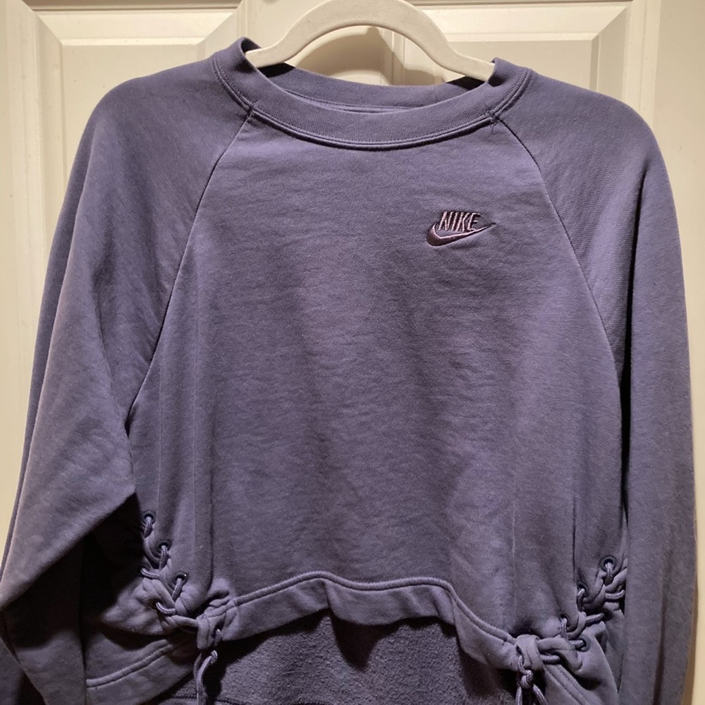 Nike purple cropped sweatshirt